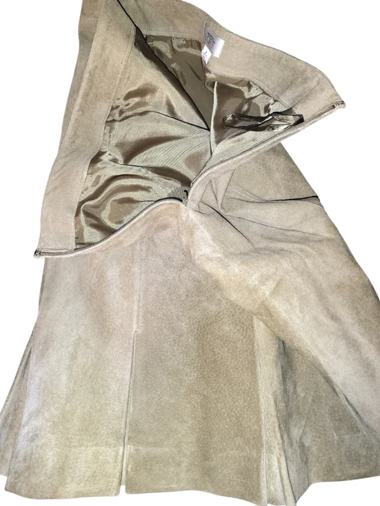 Loft Beige Suede Pleated Hem Skirt Women's Size 6    50 - Picture 8 of 14